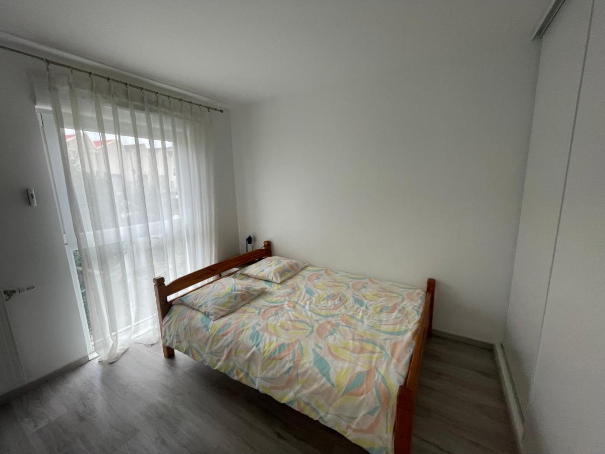 Duplex Neuf 90 M2 - 3 Chambres, Avec Jardin A Sartrouville Bagian luar foto
